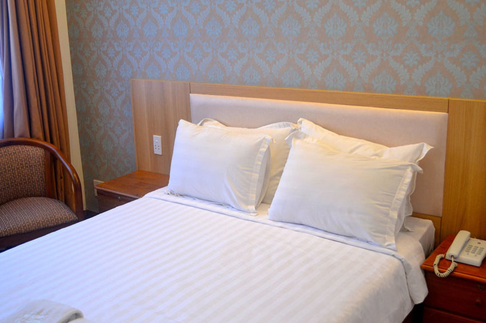 Saigon River Boutique Hotel Хошимин Экстерьер фото