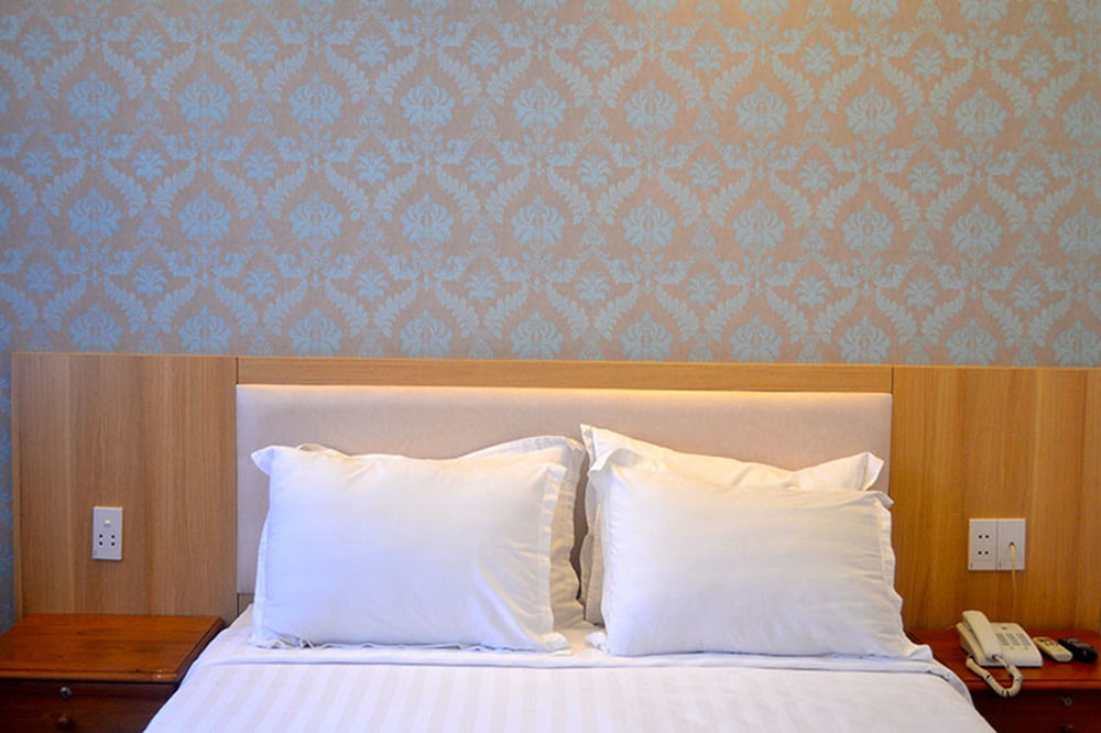 Saigon River Boutique Hotel Хошимин Экстерьер фото
